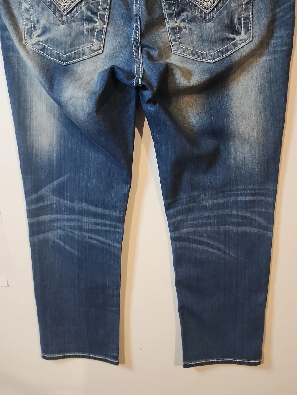 Miss Me Easy Cropped Jeans NWOT Size 31 - Picture 12 of 14